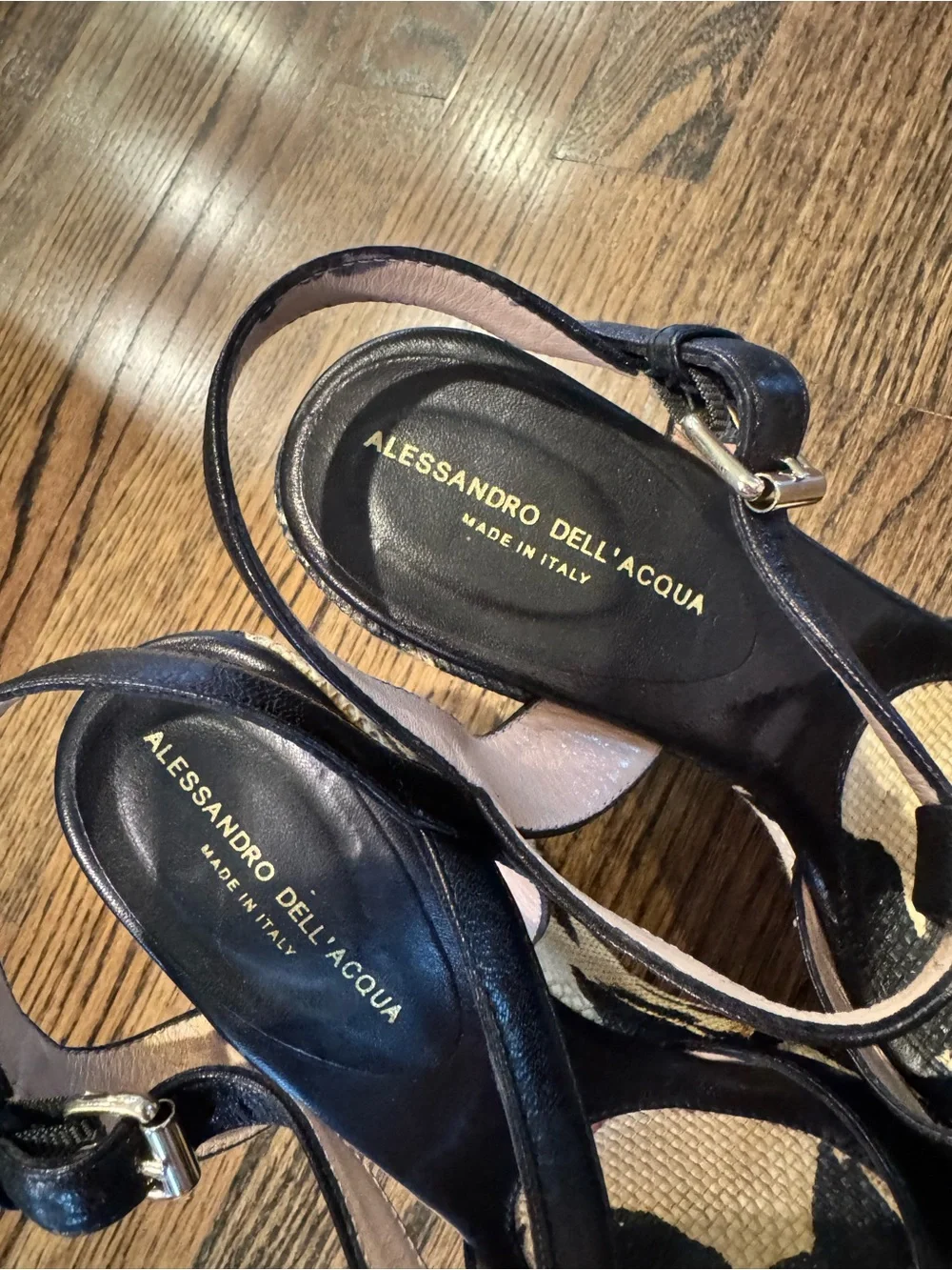 Alessandro Dell'Acqua Black Floral-Print T-Strap Wedge Sandals